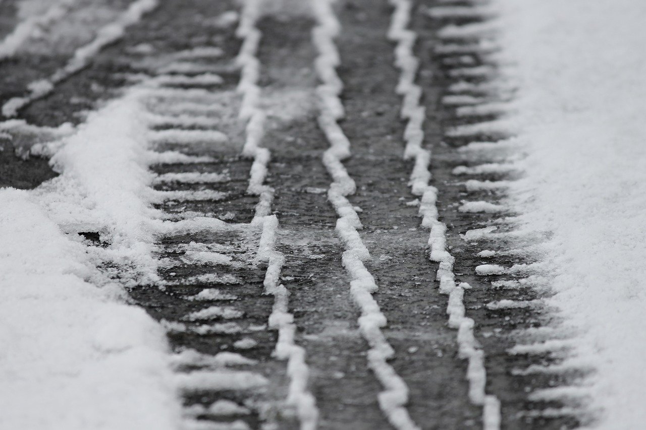 tire tracks, snow, mature